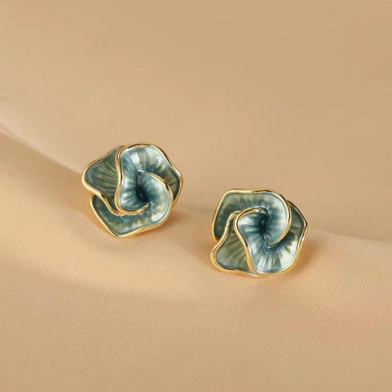 Elegant camellia earrings