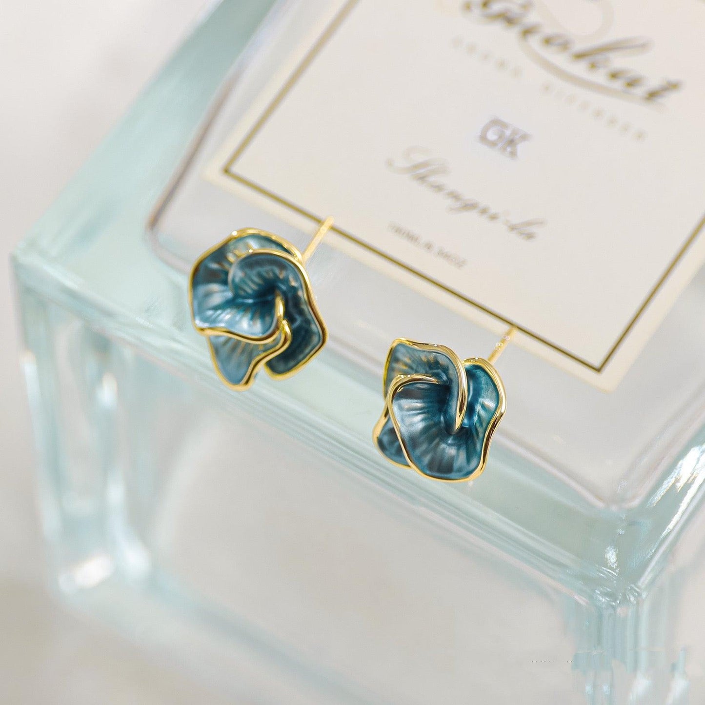 Elegant camellia earrings