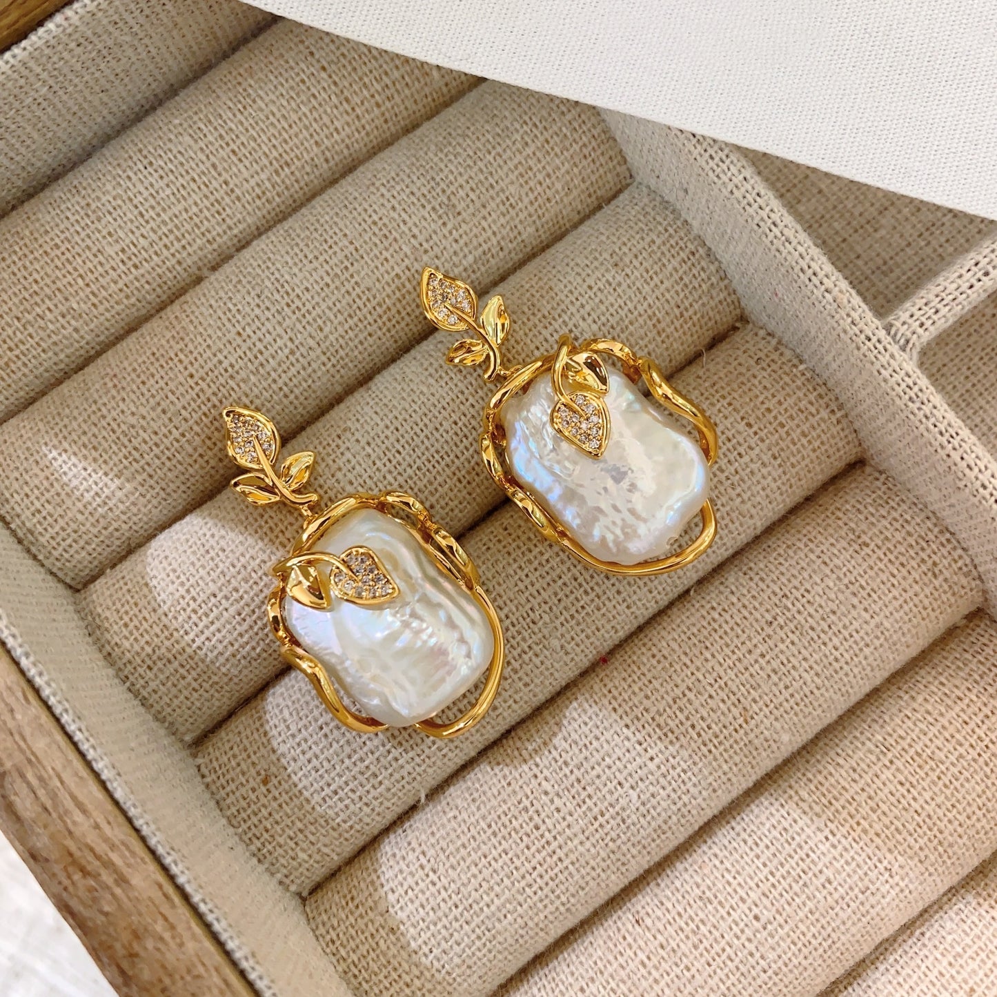 Vintage Elegance Earrings