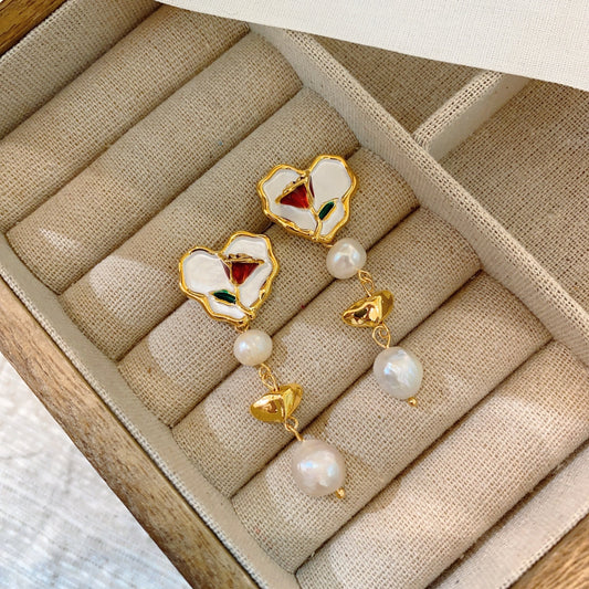 Heart-Shaped Pearl Drop Earring