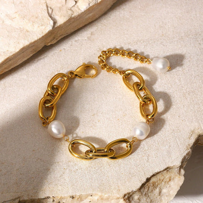 Summer Must-Have: Baroque Freshwater Pearl Bracelet with a Touch of Metal 15cm+2cm - Real hot sour