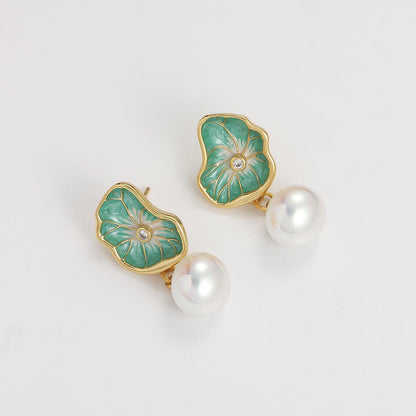 New Chinese style retro elegant lotus leaf earrings - Real hot sour